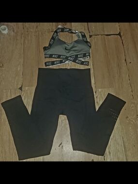Nike Dri-Fit Black & Grey Sports Bra and Leggings Set